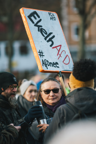 15.000 Menschen demonstrieren in Braunschweig gegen Rechtsextremismus – mit KURT-Bildergalerie