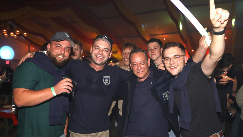 150 Jahre Feuerwehr Gamsen: Die schönsten Fotos zur großen Partynacht 