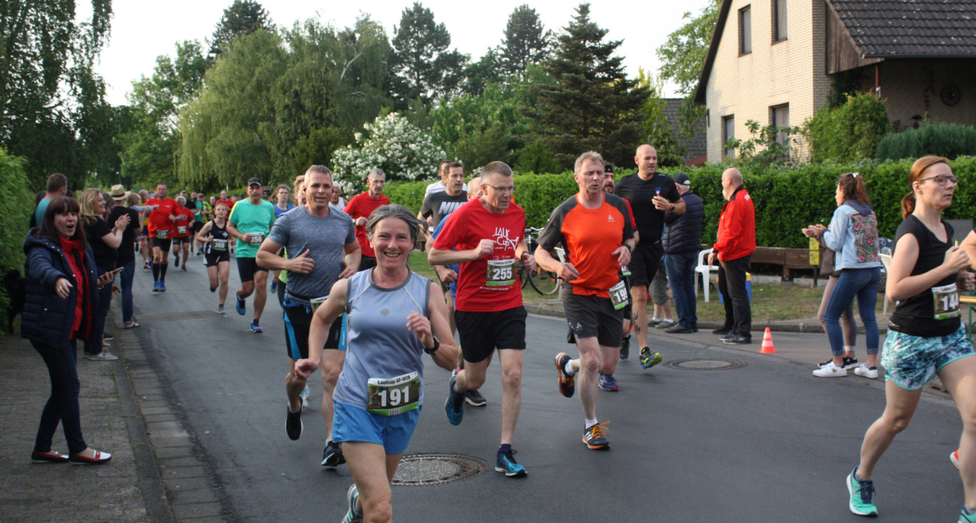 5 oder doch lieber 10 Kilometer? Beim 34. Meinerser Abendlauf hast Du die Wahl!