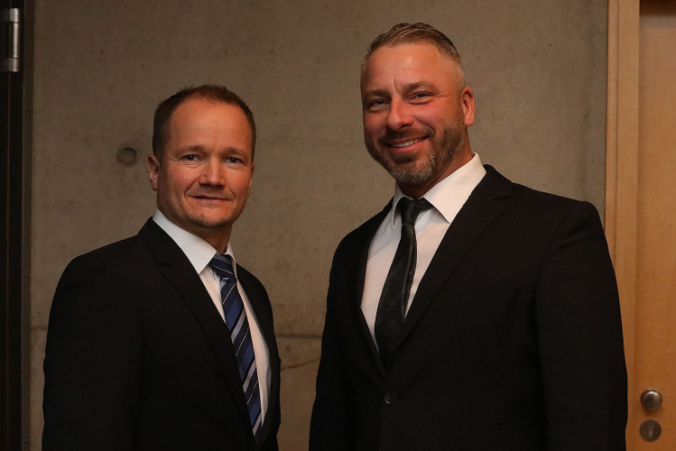650 Gäste feiern vergnügt den Apfelsinenball 2024 - Das sind die schönsten Bilder aus Gifhorns Stadthalle