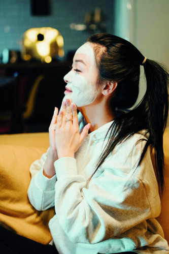 7 Tipps, wie man sich für die Feiertage selbst renoviert: KURT brezelt sich für die Adventszeit auf