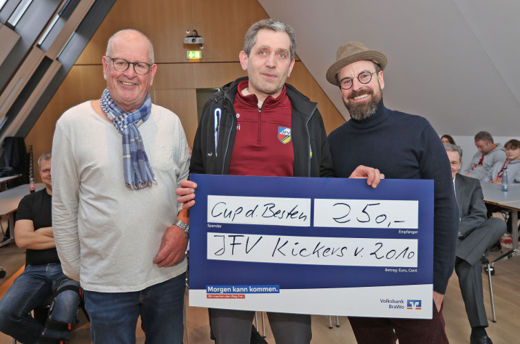 9000 Euro für 12 gute Zwecke: MTV Gamsen und Sport KURT überreichen die Erlöse vom Cup der Besten
