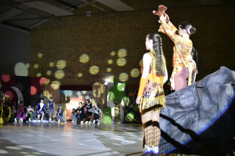 Afrikanische Savanne im Sportzentrum Süd: Freude an Bewegung begeistert mit 