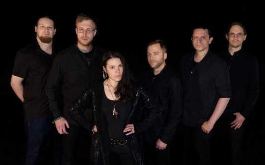 Altstadtfest-Sonntag: Vom Kampf zwischen Gut und Böse erzählt die Metal-Band Dark Lightning