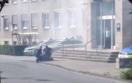 Augenzeuge des Anschlags auf Gifhorns Polizei berichtet - Täter sei besoffen gewesen und habe schon vorher Stress gemacht
