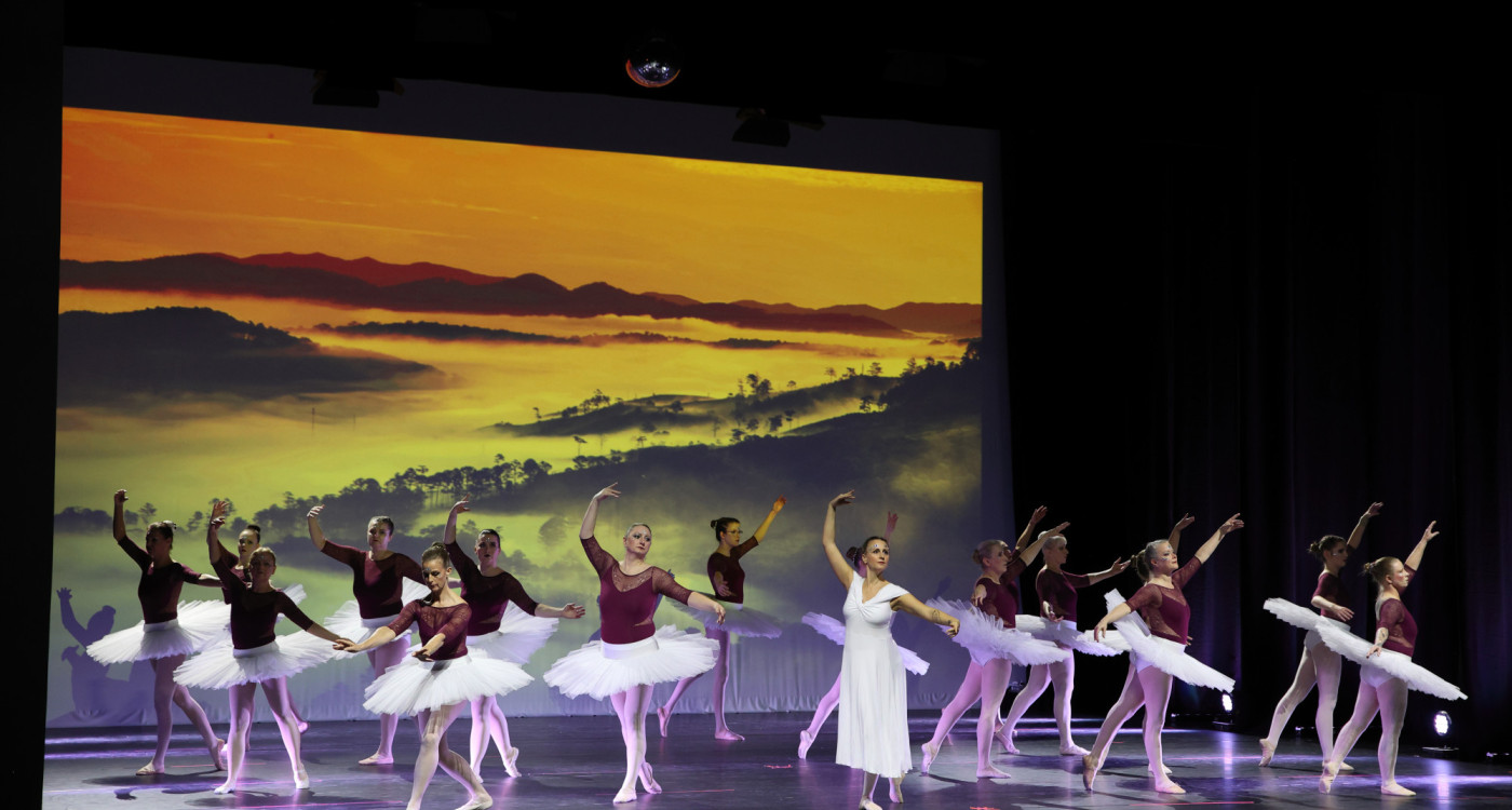 Ballett zu tanzen, befreit die Seele: Die Ballett- und Hiphop-Schule Franz Wagner bietet Kurse für Kinder bis Senioren