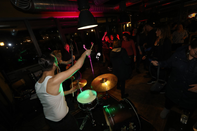 Begeisterte Stimmungsexzesse in Gifhorn: Das sind die schönsten Bilder vom Honky Tonk