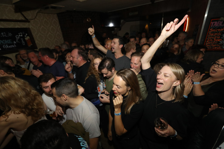 Begeisterte Stimmungsexzesse in Gifhorn: Das sind die schönsten Bilder vom Honky Tonk