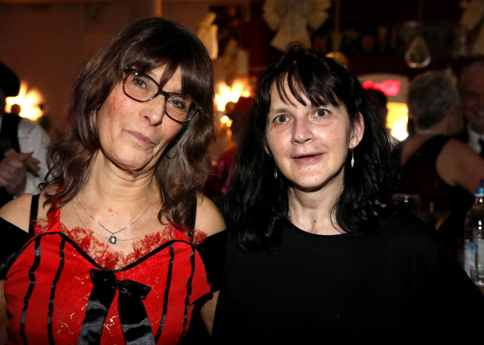 Bei Micha: Bunte Faschingsparty sorgt für vergnügliche Nacht