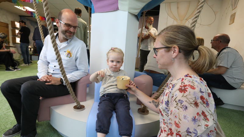 Bildergalerie mit Bällebad und Ritterburg-Rutsche: JOVO Kids eröffnet am Gifhorner Schillerplatz