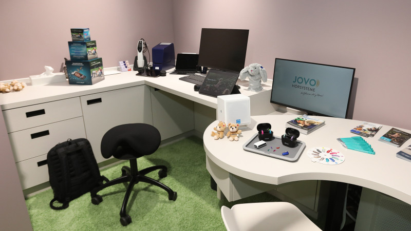 Bildergalerie mit Bällebad und Ritterburg-Rutsche: JOVO Kids eröffnet am Gifhorner Schillerplatz