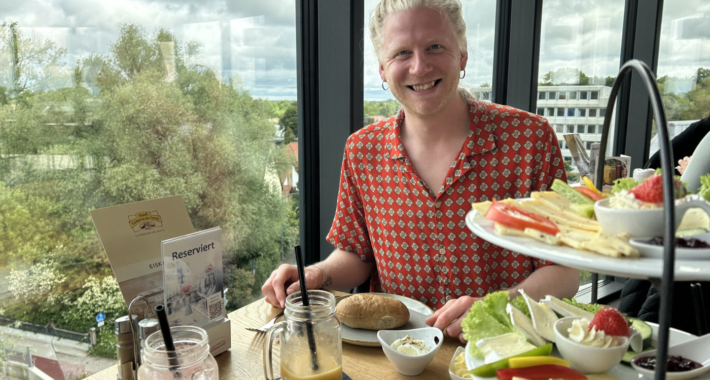 Bitte lasst mich doch jeden Tag so frühstücken: Das Café Weitblick in Gifhorn bereichert mit Shakshuka, Smoothies und Kuchen