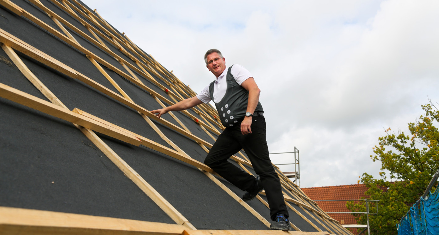Bloß keine Höhenangst - Ein steter Check-up spart dem Eigenheimbesitzer Diskussion mit der Versicherung