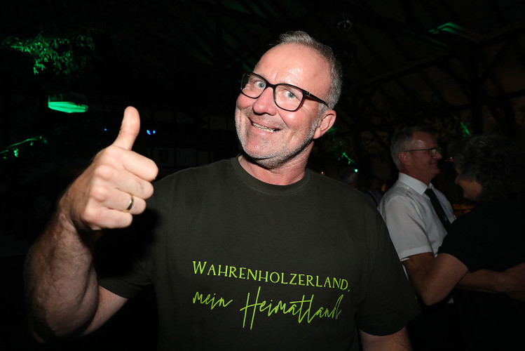 Carsten Klasing ist neuer Schützenkönig von Wahrenholz – KURT zeigt Euch die schönsten Bilder vom großen Festwochenende