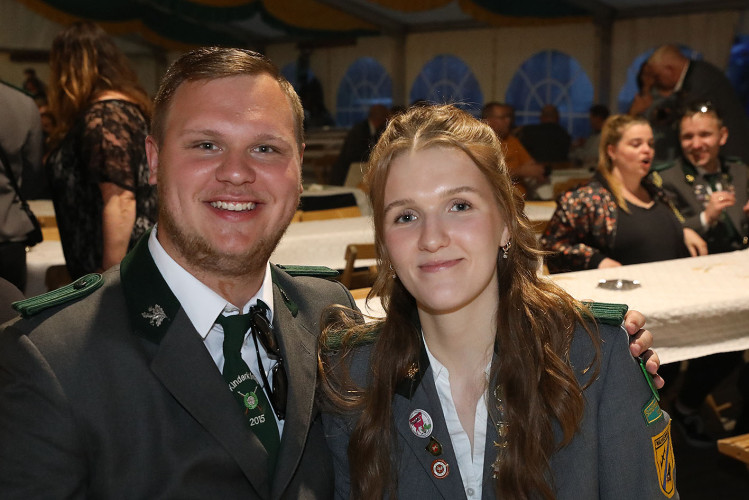Carsten Klasing ist neuer Schützenkönig von Wahrenholz – KURT zeigt Euch die schönsten Bilder vom großen Festwochenende