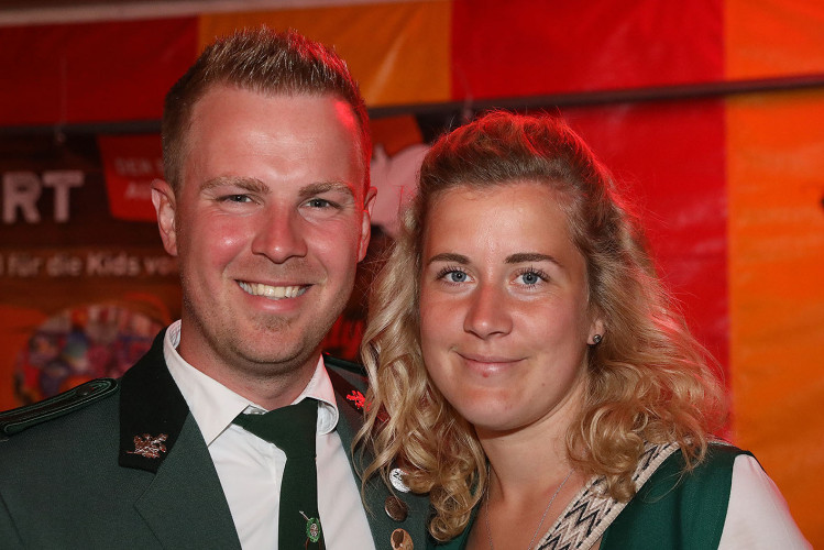 Carsten Walter ist Großer König in Calberlah – KURTs Bildergalerie zeigt die schönsten Fotos vom Schützenfest