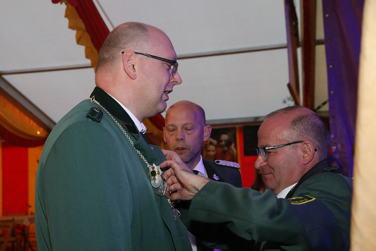 Carsten Walter ist Großer König in Calberlah – KURTs Bildergalerie zeigt die schönsten Fotos vom Schützenfest