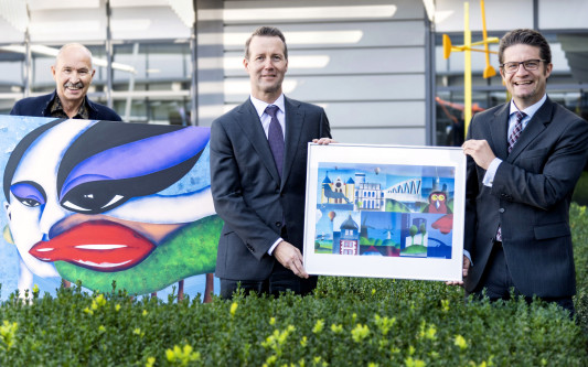 Charity-Postkarten mit Gifhorner Mühle helfen Kindern in unserer Region 