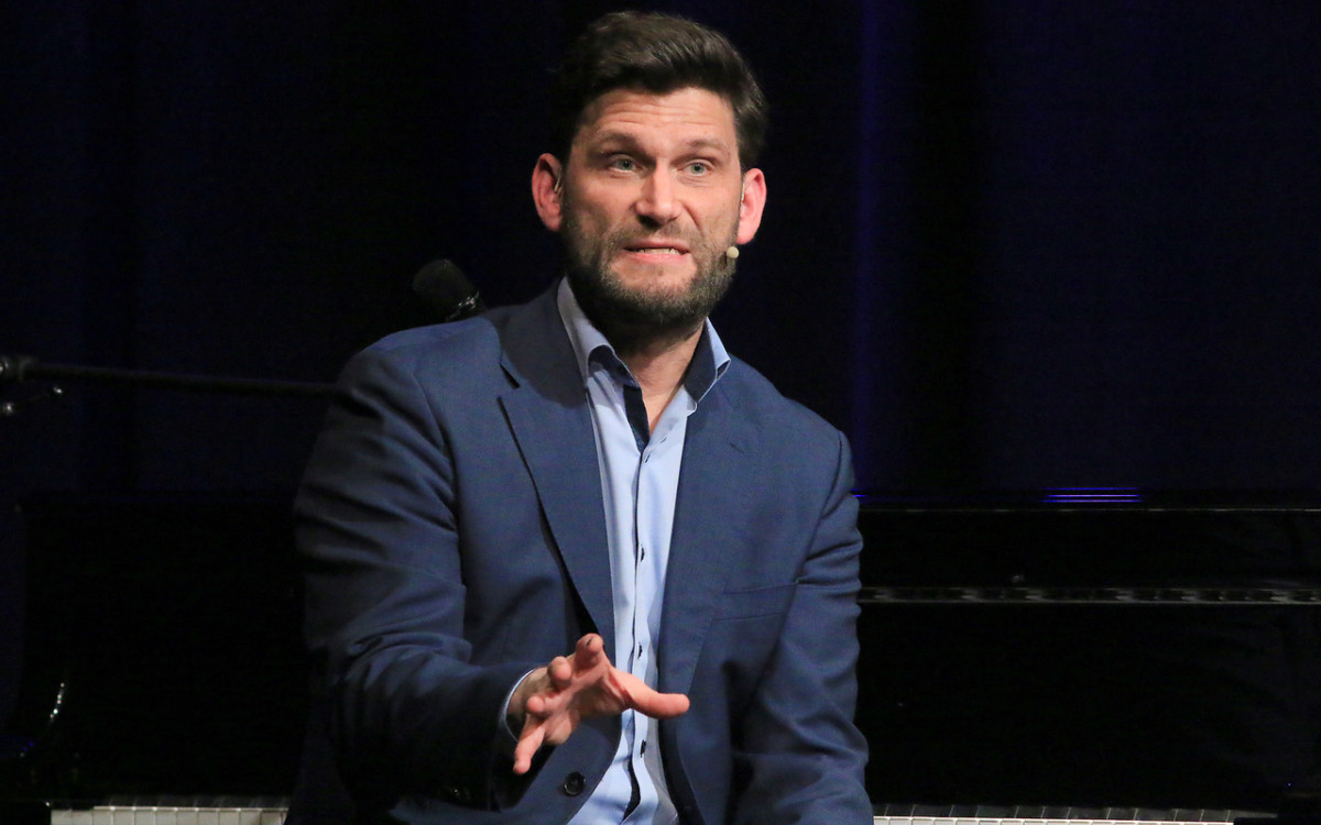 Christian Ehring startet Heiße Kartoffeln - Bald geht's los mit der Kabarett-Reihe in und um Gifhorn