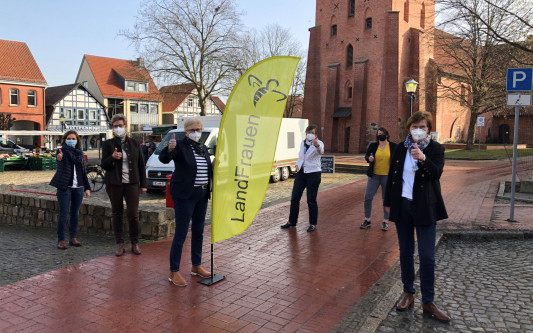 Co-Working-Container: Landfrauen-Kreisverband Gifhorn zeigt neue Arbeitsformen auf dem Land