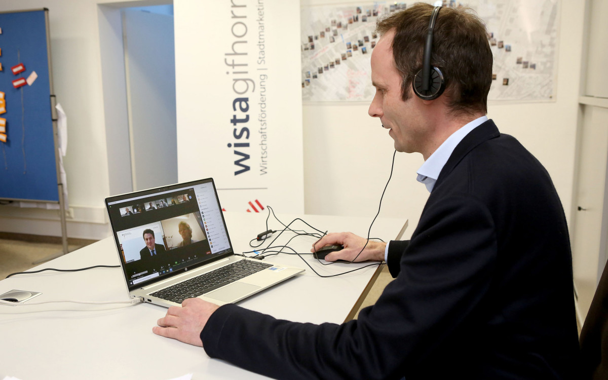 Corona und die Folgen für unser Gifhorn - Politiker stellen sich im Videochat den Fragen der Gifhorner Wirtschaft und Kultur