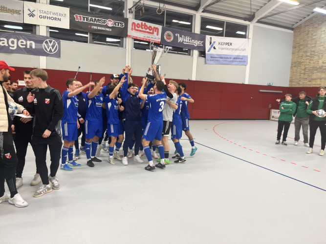 Cup der Besten: MTV Isenbüttel siegt und holt den KURT-Wanderpokal