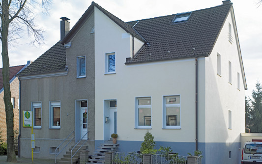 Damit der Riss in der Fassade nicht zum Desaster wird - Firma Raulfs aus Gifhorn regelt das