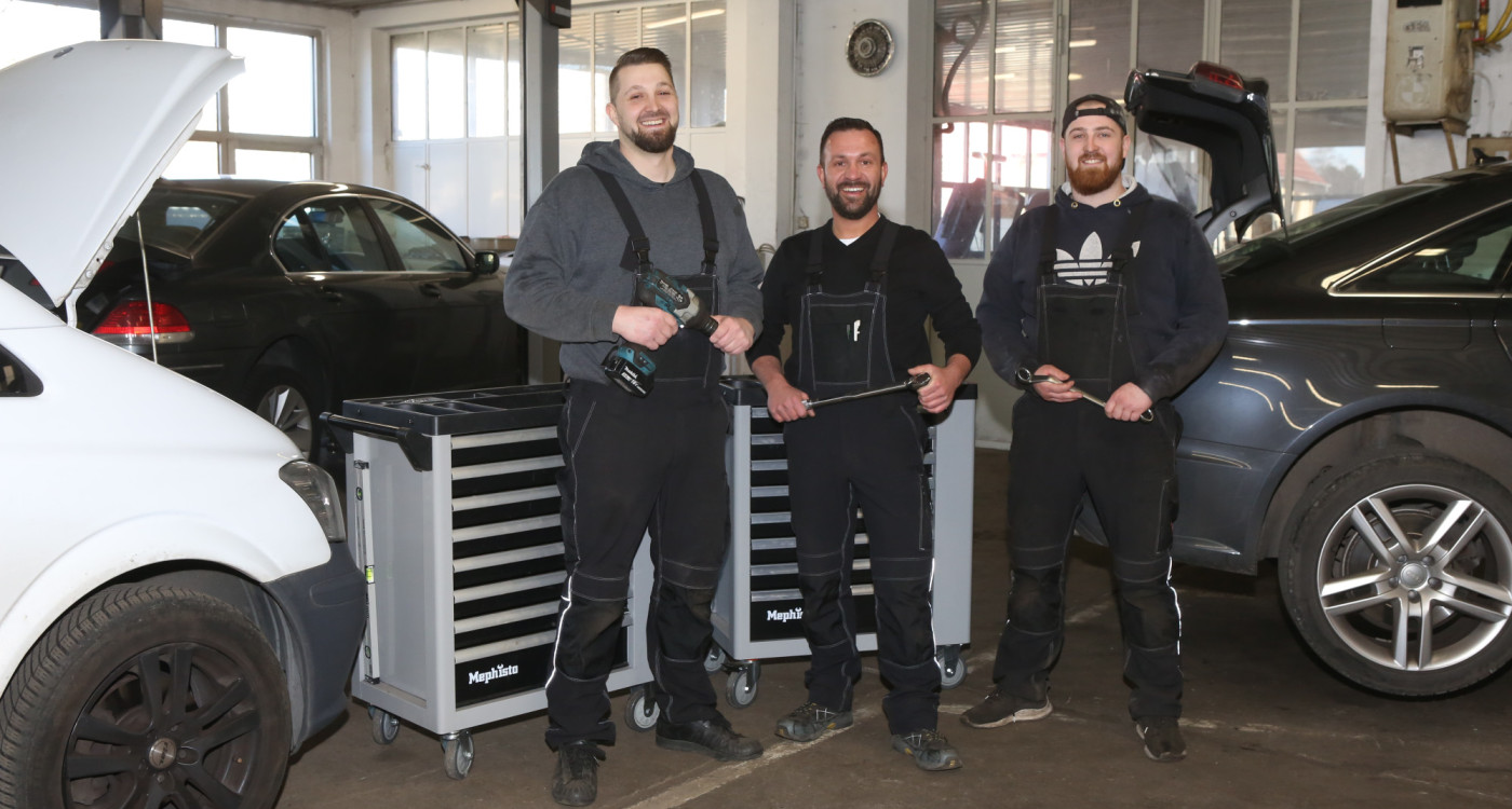Das Auto hat die Schmerzen, wir die Pflaster - Die Autowerkstatt Boxenstopp bei Funk & Lenz lädt in die Südstadt Gifhorns ein