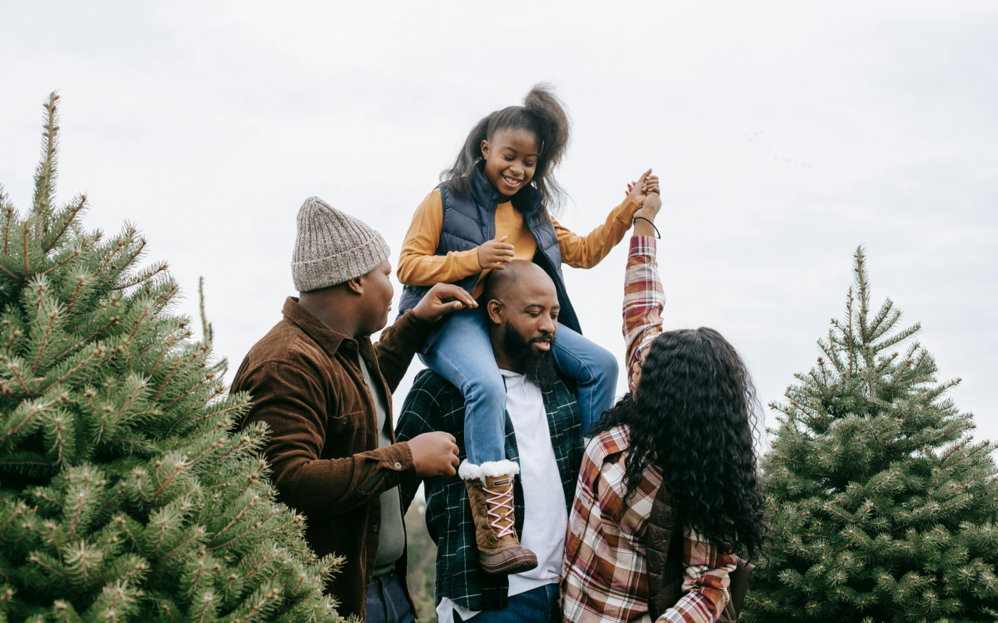 Das ist aber eine flotte Tanne: Bei Müllers Bauernhof in Isenbüttel findet man den idealen Baum fürs Weihnachtsfest