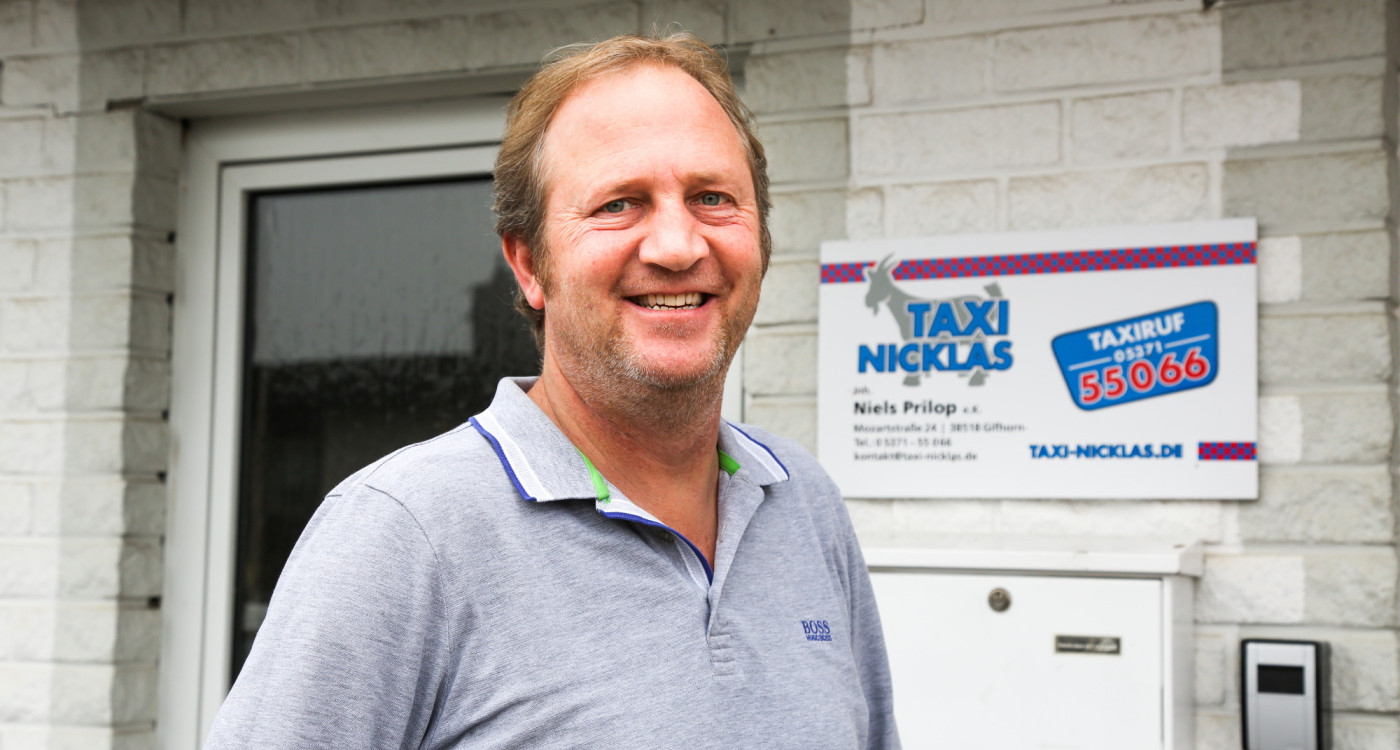 Das Rückgrat der Fortbewegung: Taxi Nicklas bietet Personenverkehr, Rollstuhltaxi und Schülerverkehr an