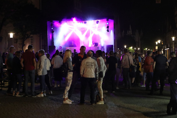 Das war der Tanz in den Mai auf dem Gifhorner Marktplatz - KURT zeigt die schönsten Bilder