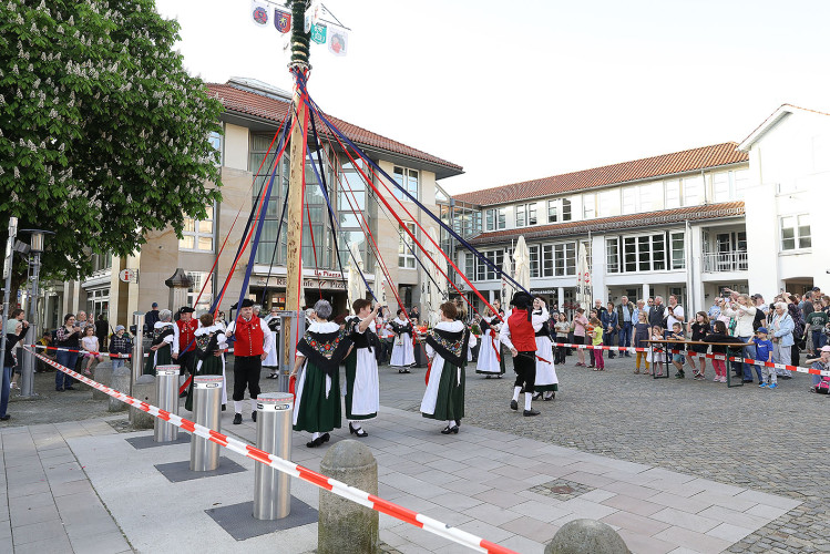 Das war der Tanz in den Mai auf dem Gifhorner Marktplatz - KURT zeigt die schönsten Bilder