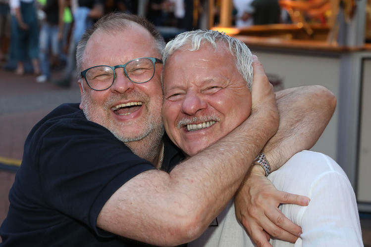 Das Weinfest läuft genauso wie das dazugehörige Getränk in die Gläser - Das sind die schönsten Bilder vom Weinfest