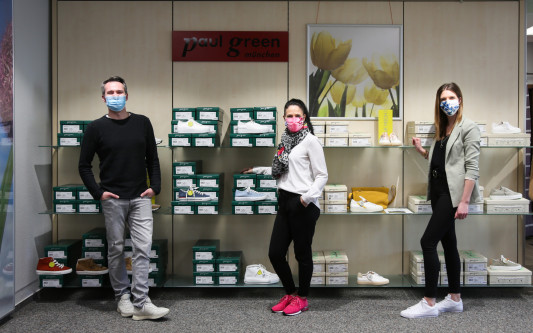 Der Frühling wird nachhaltig, tierisch, würzig: Das Schuhhaus Salge räumt die Trends der neuen Frühjahrsmode in die Regale