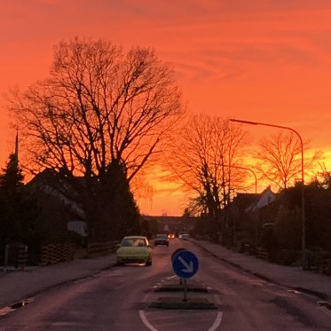 Der Himmel über Gifhorn - Seid Ihr auch so begeisterte Naturschauspiel-Schnappschuss-Jäger wie unsere KURT-Praktikantin Nina?