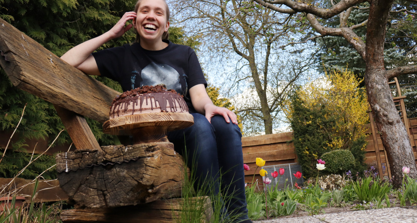 Der Trank der Götter geformt in eine Torte - KURT-Backqueen Melissa Sanft wagt sich an eine gigantische Schokotorte