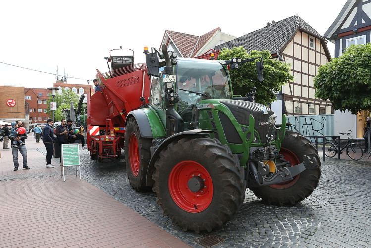 Dicke Brummer, süßer Honig, High-Tech: Wir zeigen Euch die schönsten Motive der Gifhorner Landwirtschaftsmeile