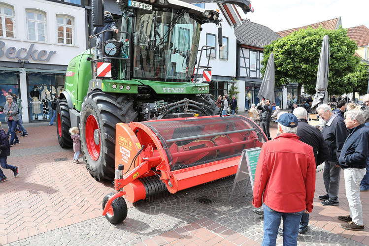 Dicke Brummer, süßer Honig, High-Tech: Wir zeigen Euch die schönsten Motive der Gifhorner Landwirtschaftsmeile