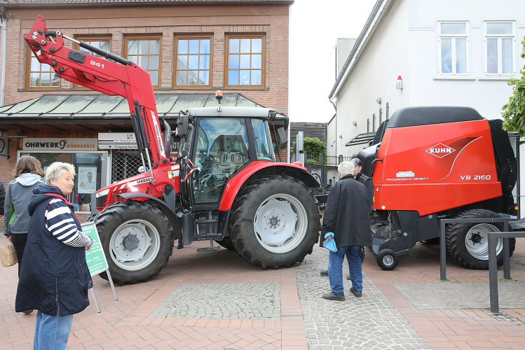 Dicke Brummer, süßer Honig, High-Tech: Wir zeigen Euch die schönsten Motive der Gifhorner Landwirtschaftsmeile