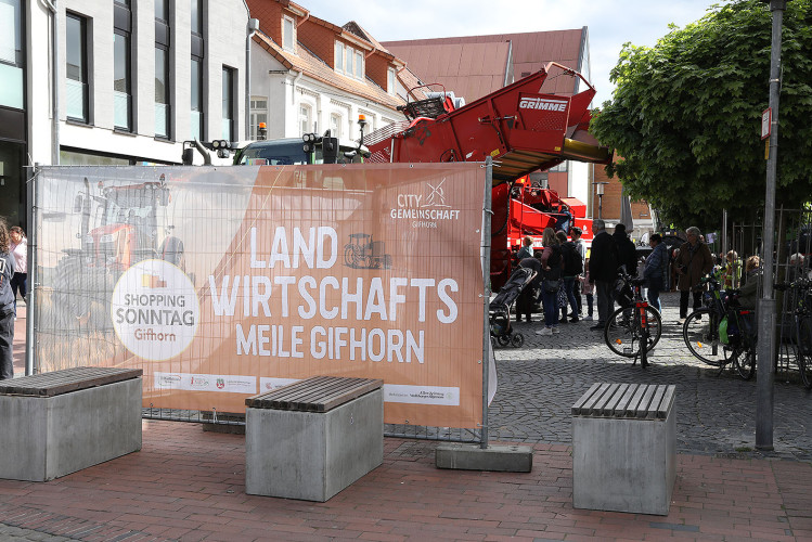Dicke Brummer, süßer Honig, High-Tech: Wir zeigen Euch die schönsten Motive der Gifhorner Landwirtschaftsmeile
