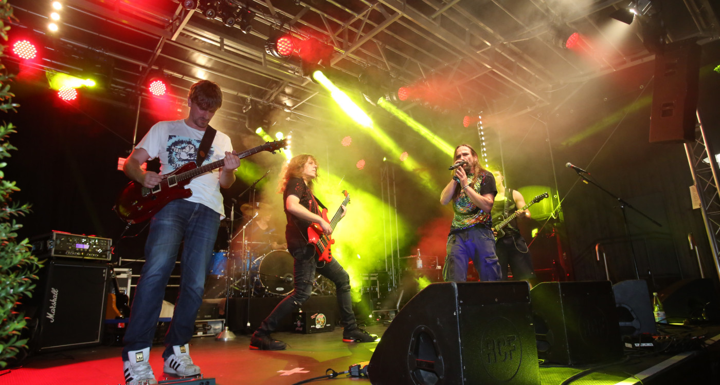 Die Coverband Rossi will zwischen Classic-Rock und Modern-Rock auf dem Gifhorner Altstadtfest überraschen