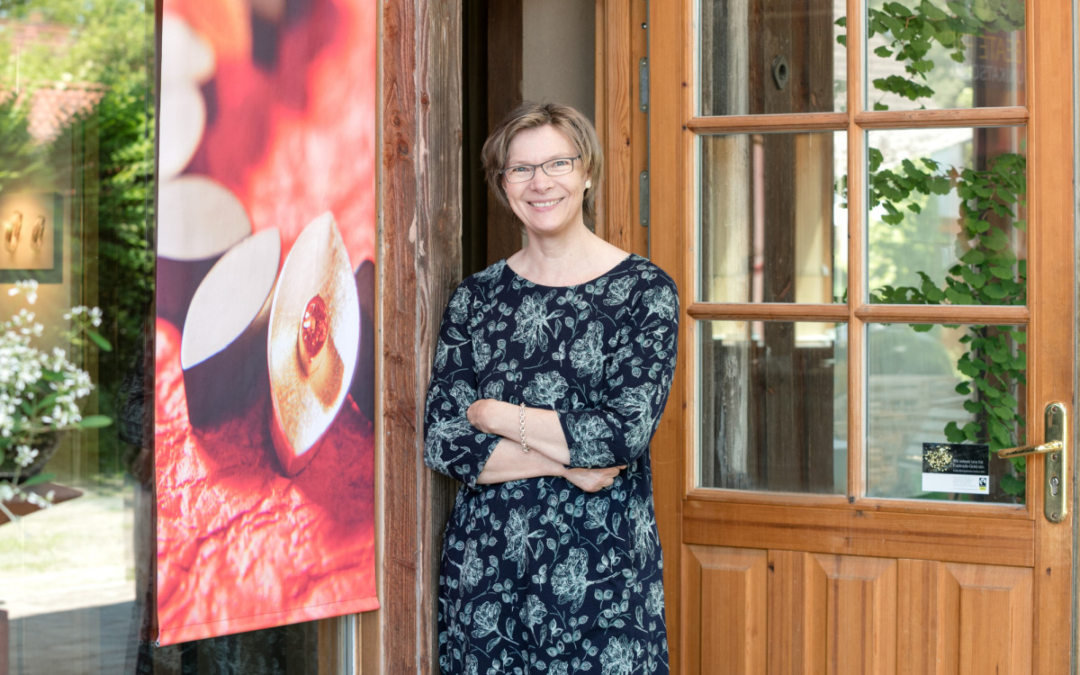 Die Gifhorner Goldschmiedemeisterin Beate Fritz arbeitet mit Fairtrade-Rohstoffen