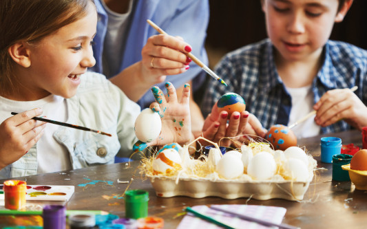 Die Osterferien für Gifhorns Kinder werden kunterbunt wie eh und je
