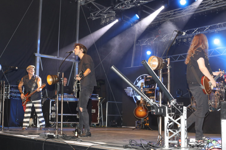 Die schönsten Fotos von Eurem Altstadtfest-Freitag: Unsere Bildergalerie zeigt Gifhorns Lebensfreude