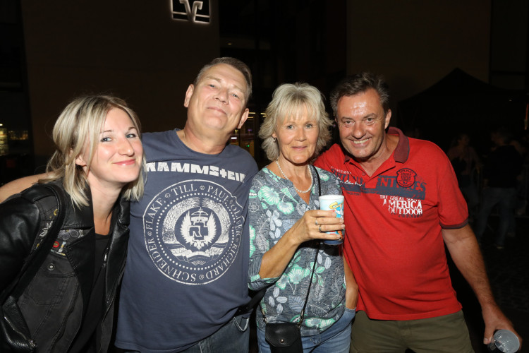 Die schönsten Fotos von Eurem Altstadtfest-Freitag: Unsere Bildergalerie zeigt Gifhorns Lebensfreude