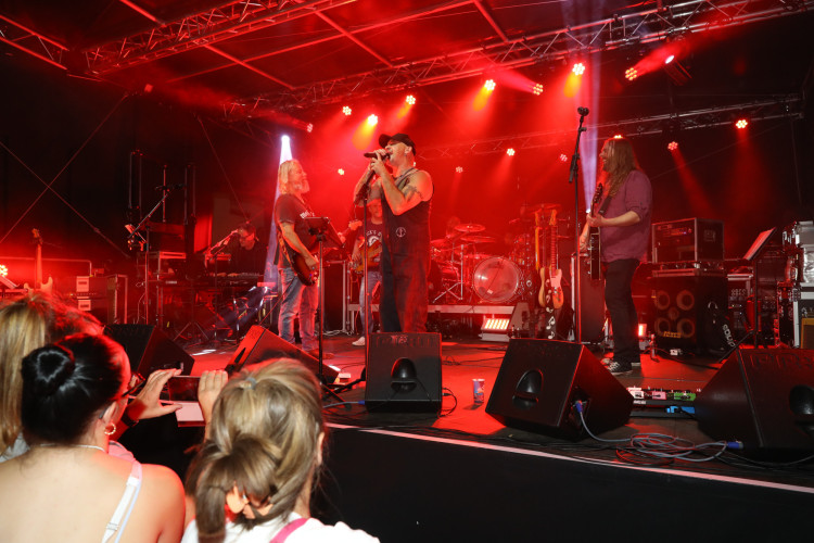Die schönsten Fotos von Gifhorns Altstadtfest-Sonntag: Hier geht's zu KURTs Bildergalerie