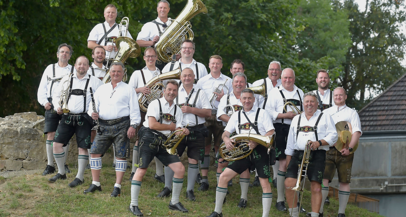 Die Trachtenkapelle St. Barbara und Gifhorn gehören fest zusammen – Robert Ernst leitet das Orchester seit 51 Jahren