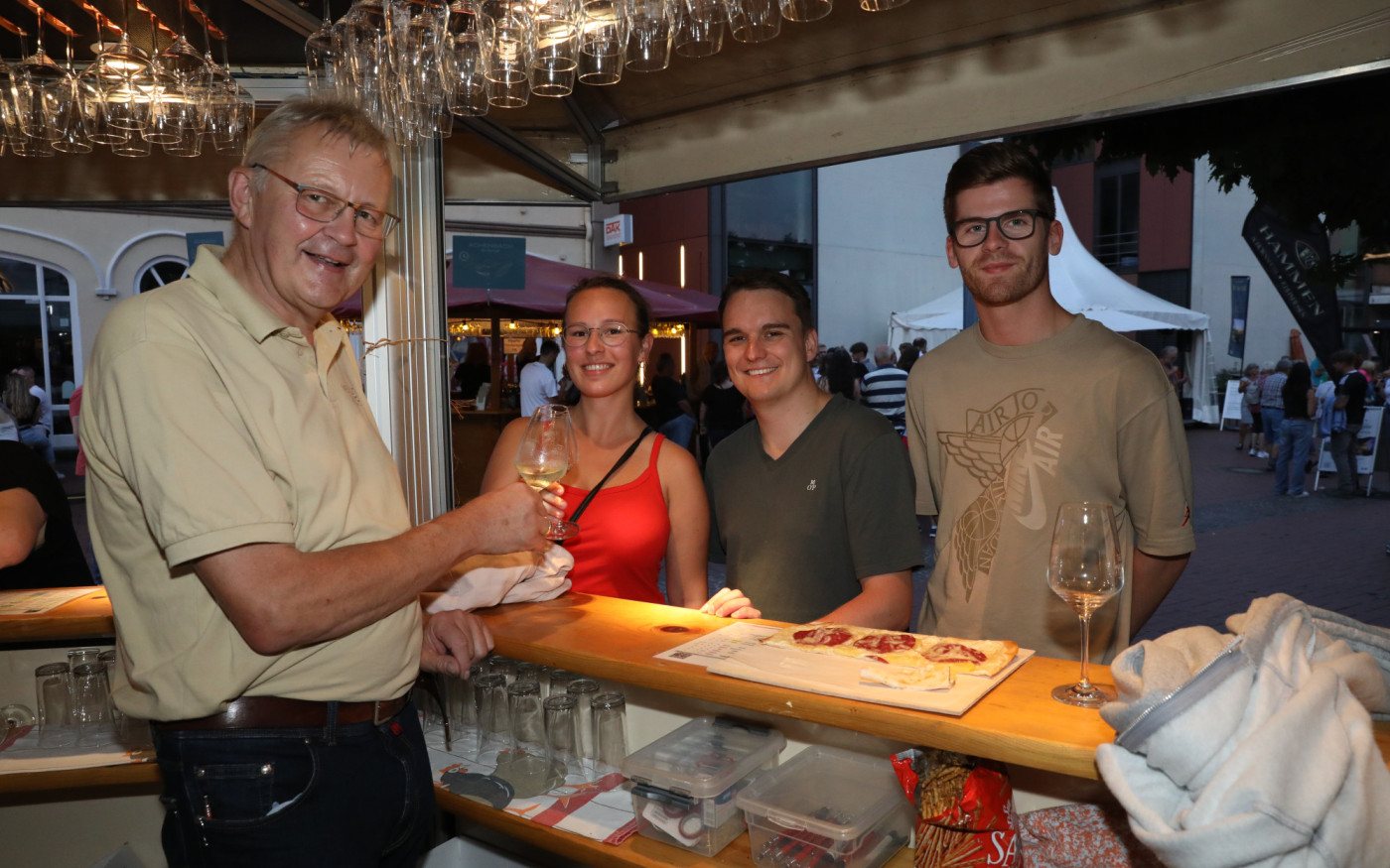 Diebstahl nach Gifhorns Weinfest: Bei Weingut Knell sind alle Bestellunterlagen futsch – Kunden sollten sich besser noch mal melden