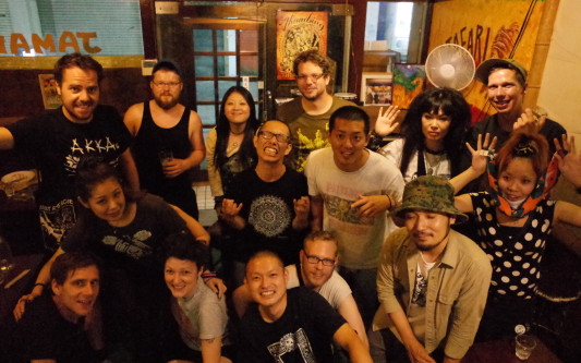 Dilettantisch gegen den professionellen Wahnsinn: Die Punk-Band Kackschlacht mit Gifhorner Wurzeln veröffentlicht ihre neue LP