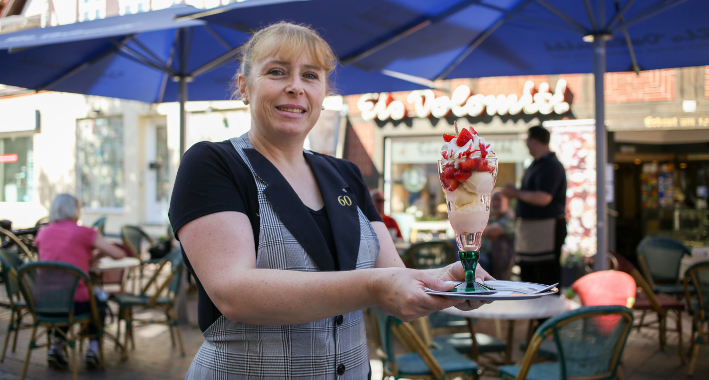 Dolomiti - Die Eisdiele ist mit Opas Rezept seit 1959 erfolgreich in Gifhorns Fußgängerzone